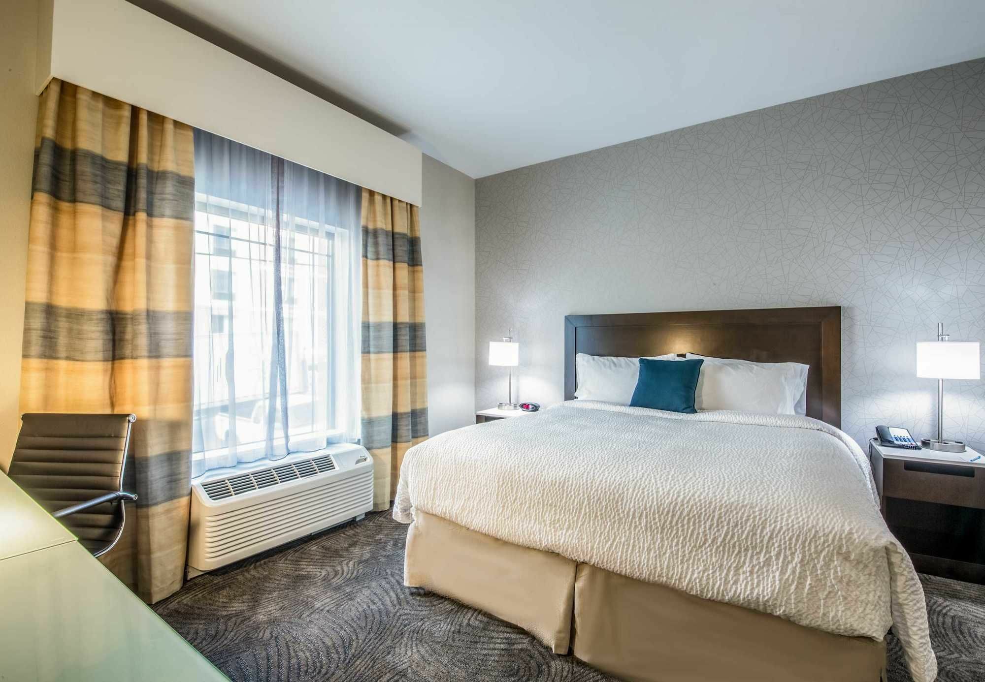 Fairfield Inn & Suites By Marriott Denver Downtown Exterior photo